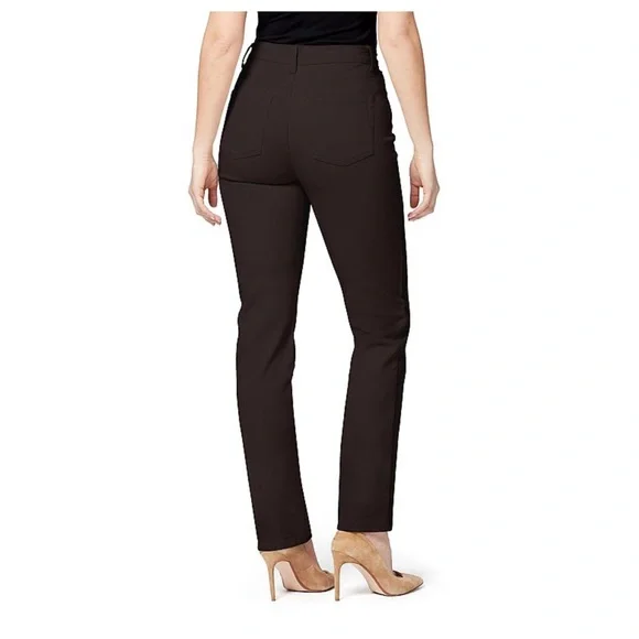 Gloria Vanderbilt Amanda Jeans - Picture 2 of 2